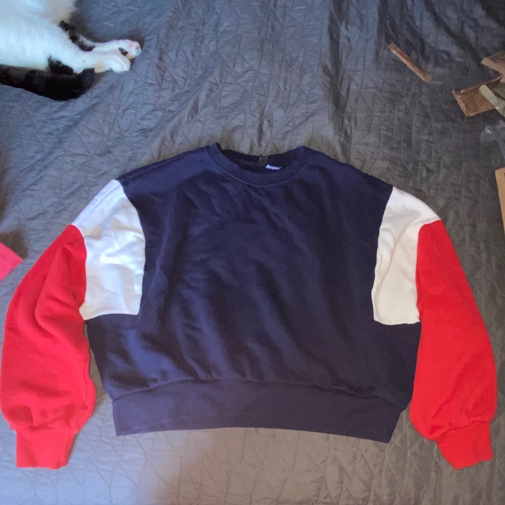 Sweatshirt Red Blue White
